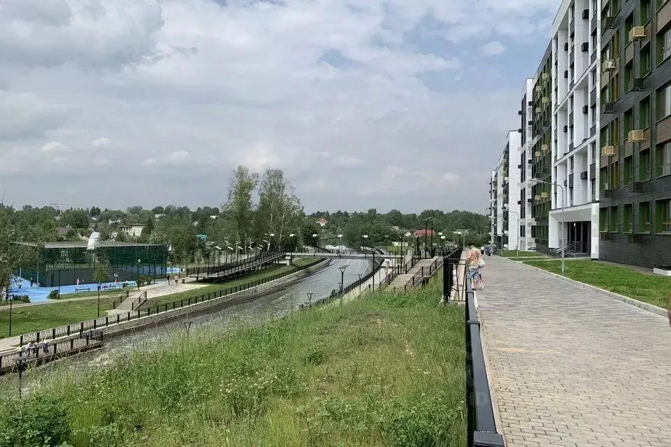 Квартира, свободная планировка, 76.4 м - Фото 0