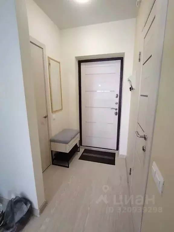 Студия Приморский край, Владивосток ул. Нейбута, 6 (30.0 м) - Фото 1