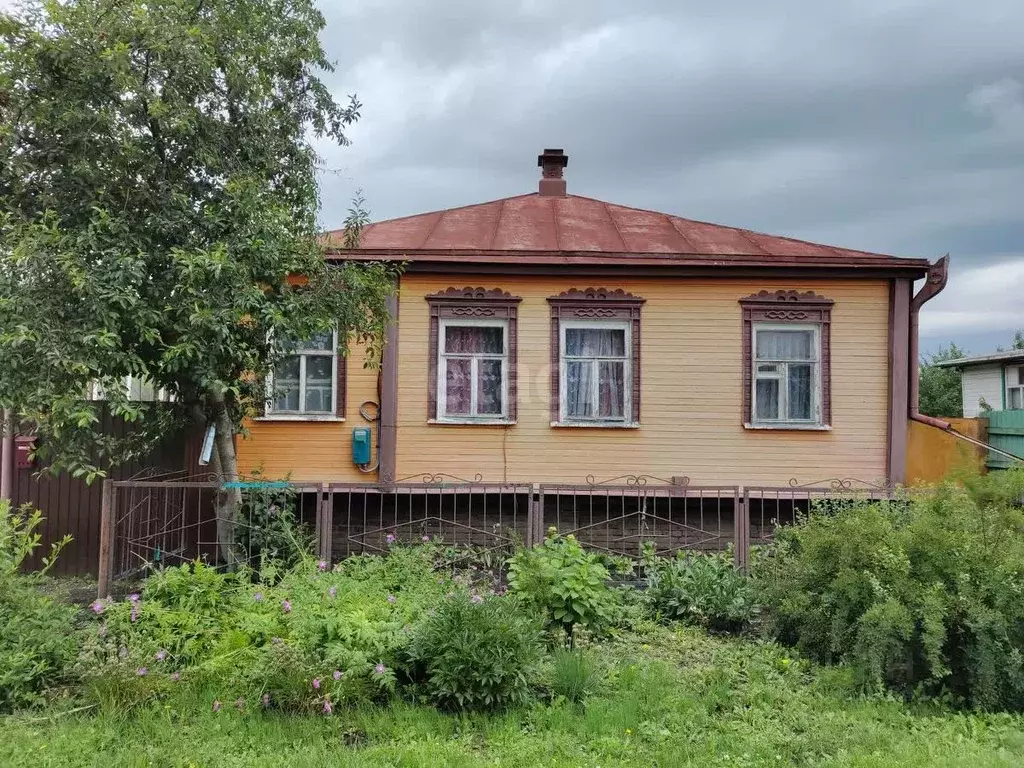 Дом в Белгородская область, Бирюч Красногвардейский район, ул. ... - Фото 0