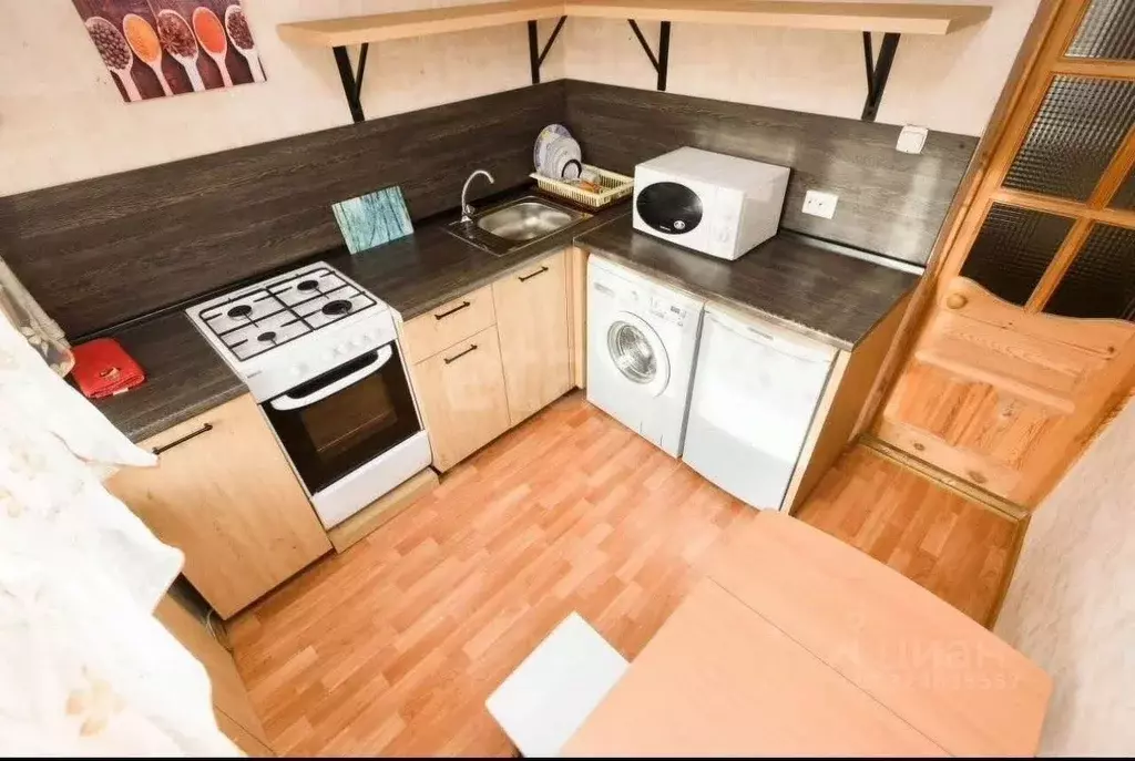 1-к кв. Свердловская область, Екатеринбург ул. Челюскинцев, 29 (31.9 ... - Фото 2