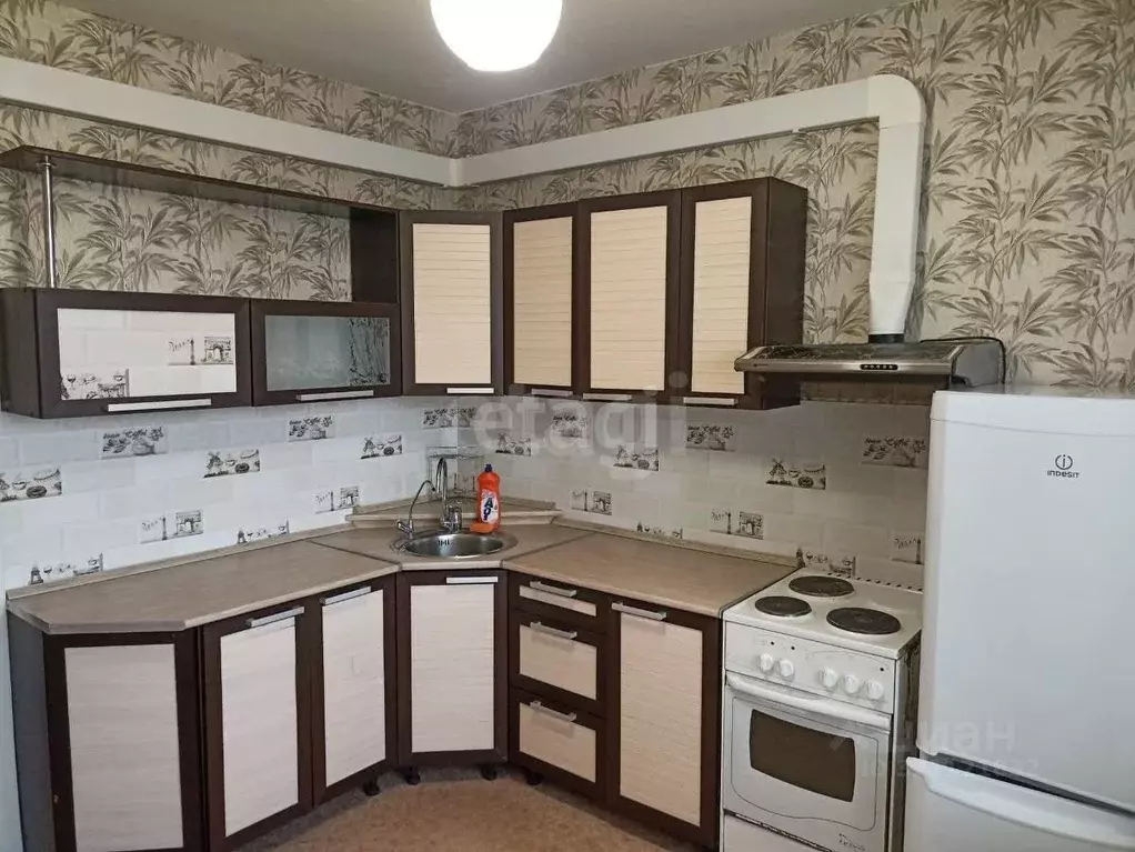 2-к кв. Томская область, Томск ул. Мичурина, 11 (68.0 м) - Фото 0