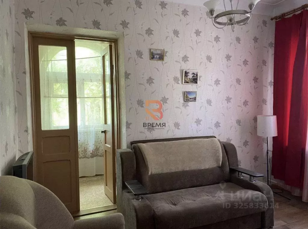 Свободной планировки кв. Севастополь ул. Корабельная, 29/1 (40.0 м) - Фото 1