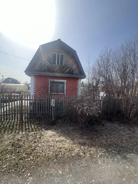 Дом в Омская область, Омский район, пос. Новоомский  (35 м) - Фото 1