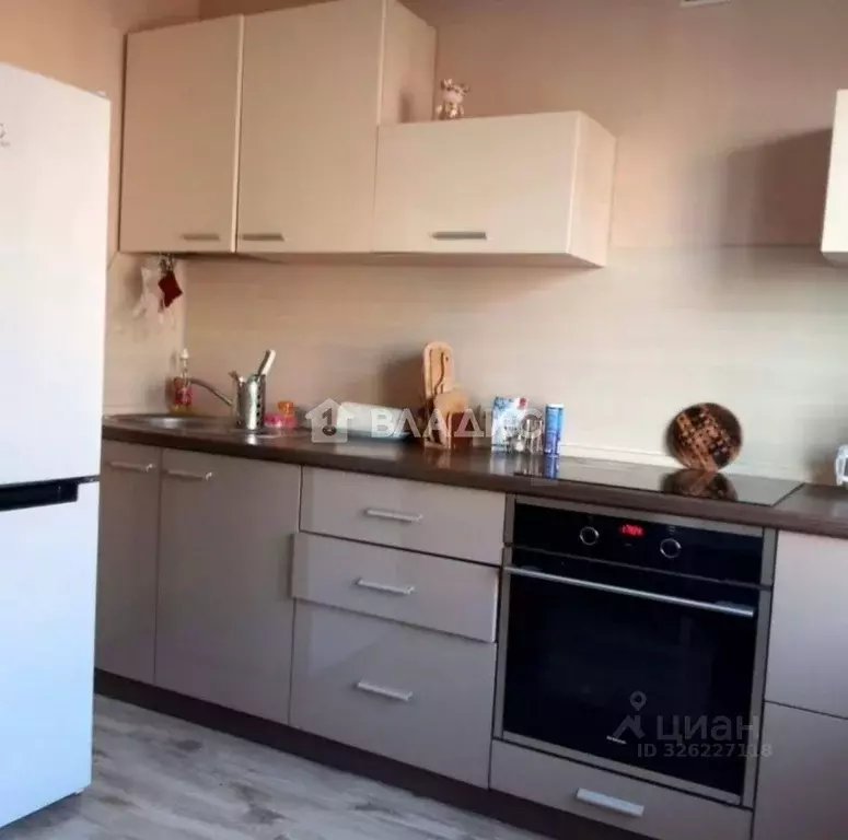 2-к кв. Бурятия, Улан-Удэ ул. Боевая, 26 (50.0 м) - Фото 1