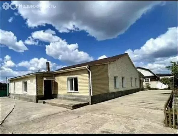 Дом в село Смоленка, Школьная улица, 18 (115 м) - Фото 1