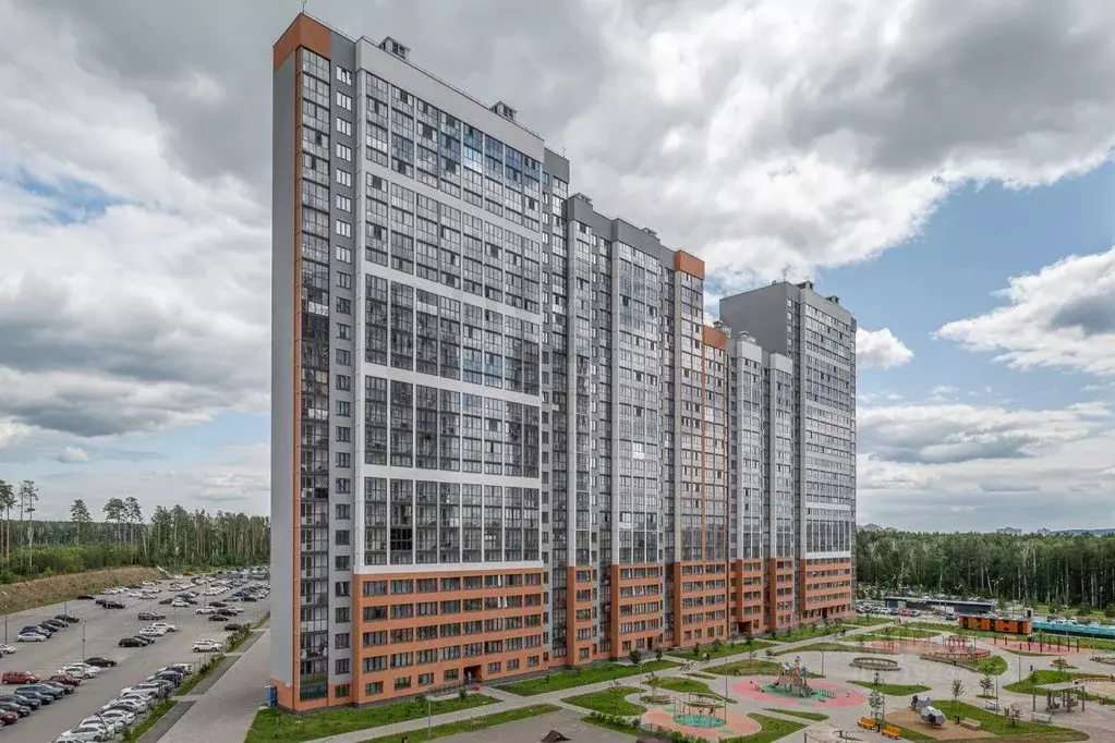 1-к кв. Свердловская область, Екатеринбург Уктус жилрайон, Светлый ... - Фото 0