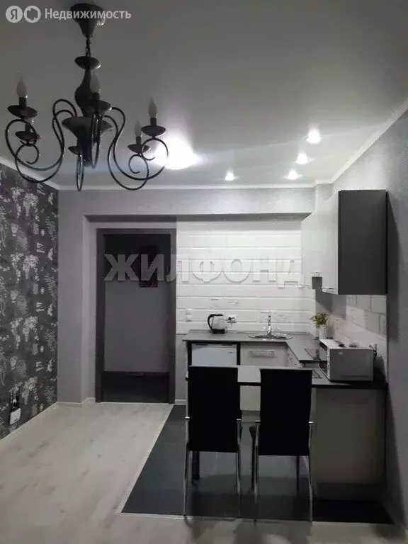 Квартира-студия: Абакан, улица Богдана Хмельницкого, 155 (36 м) - Фото 2