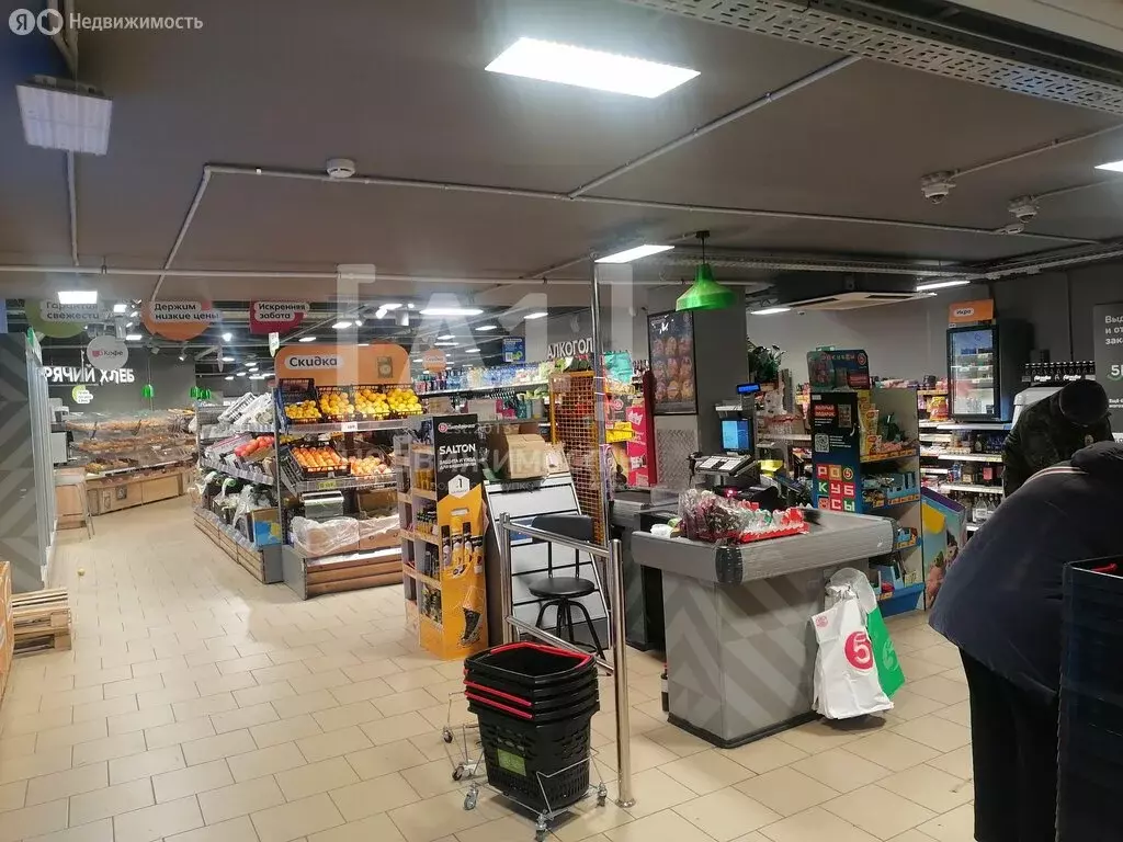 Торговая площадь (1250 м) - Фото 1