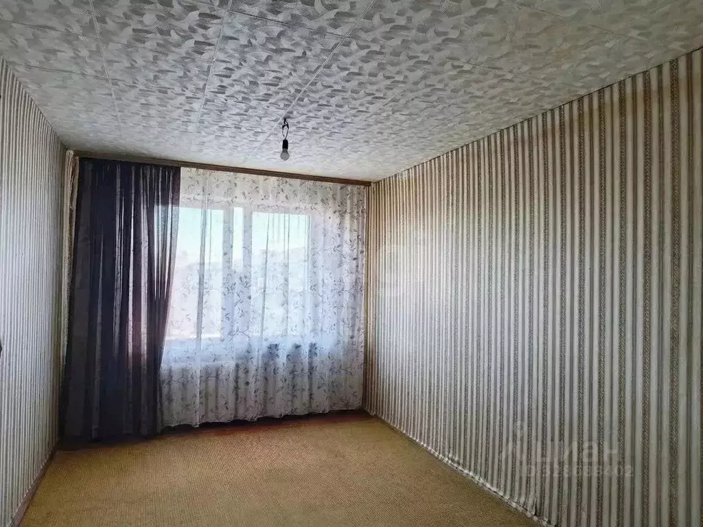 3-к кв. Псковская область, Остров ул. Апакидзе, 6 (63.0 м) - Фото 1