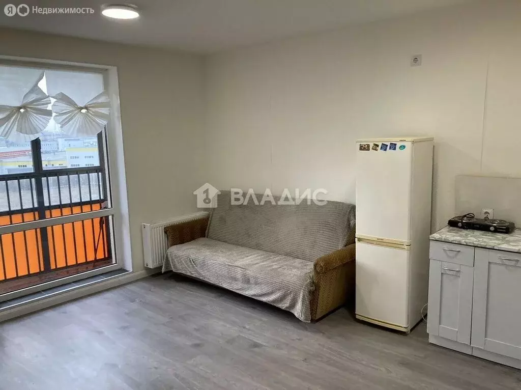 Квартира-студия: Новосаратовка, улица Первых, 2к1 (25 м) - Фото 1