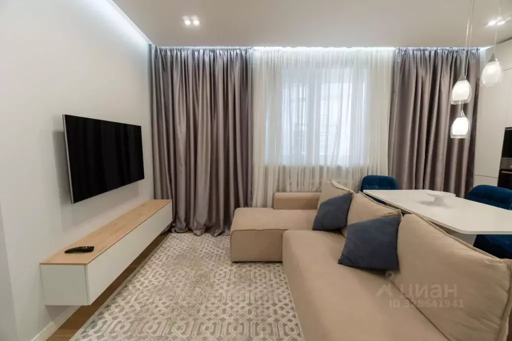 3-к кв. Москва просп. 60-летия Октября, 17 (65.0 м) - Фото 1