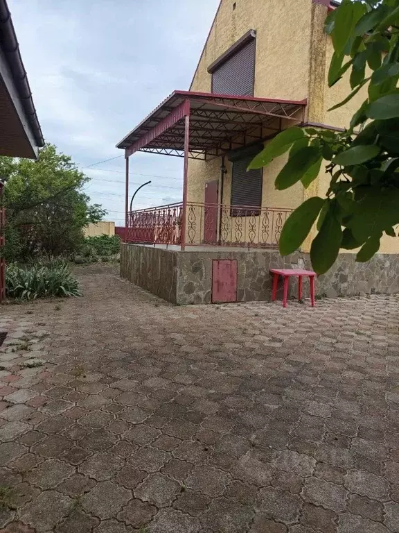 Дом в Крым, Сакский район, Штормовское с/пос, с. Крыловка ул. Мира (90 ... - Фото 2