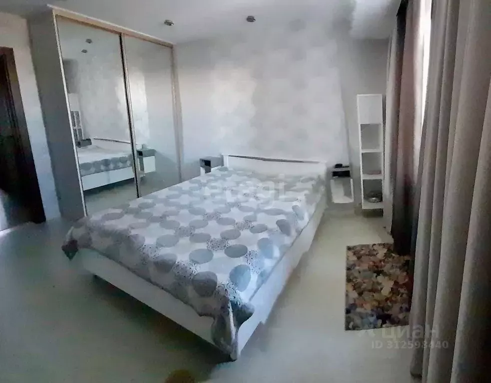 2-к кв. Хабаровский край, Вяземский Коммунистическая ул., 9А (48.8 м) - Фото 0