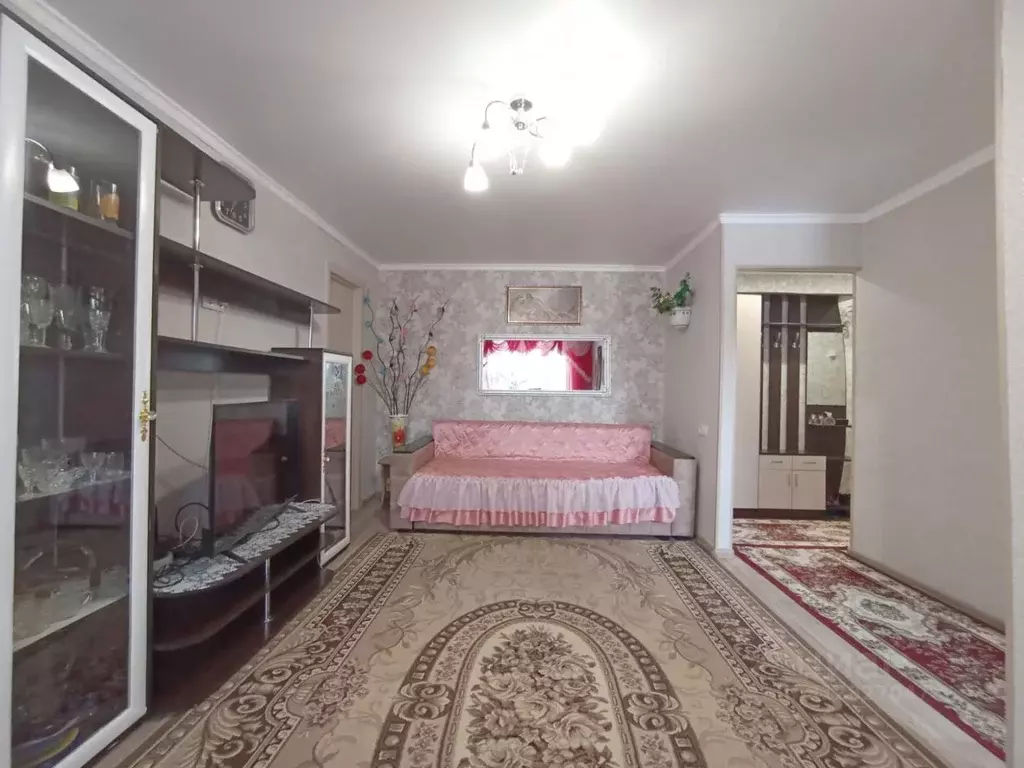 2-к кв. Алтайский край, Рубцовск ул. Дзержинского, 10 (42.0 м) - Фото 0