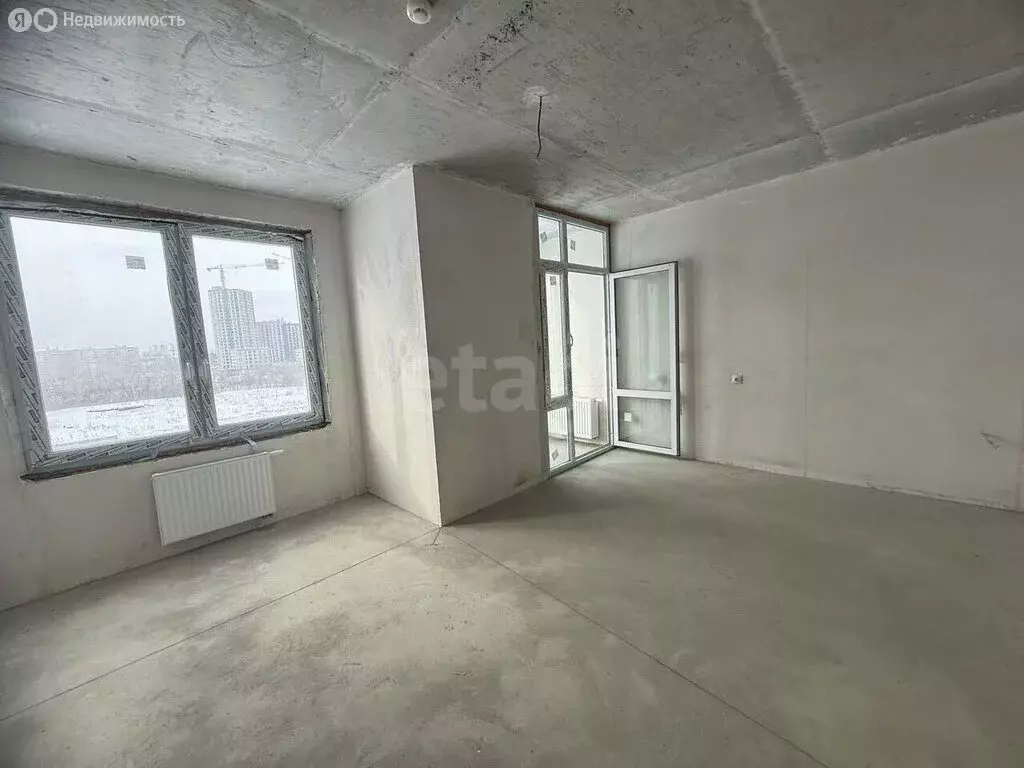 Квартира-студия: Тюмень, улица Павла Никольского, 6 (29.8 м) - Фото 1