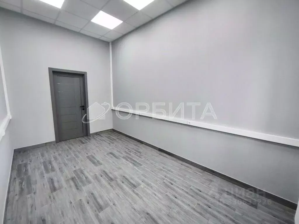 Помещение свободного назначения в Тюменская область, Тюмень ул. ... - Фото 2