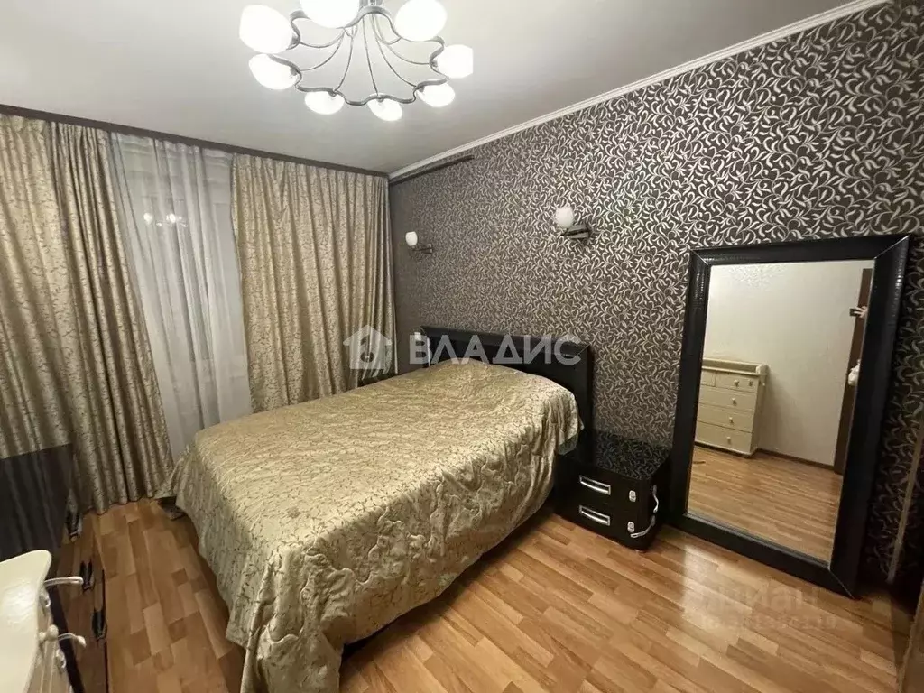 3-к кв. Москва ул. Молостовых, 6К2 (61.6 м) - Фото 1