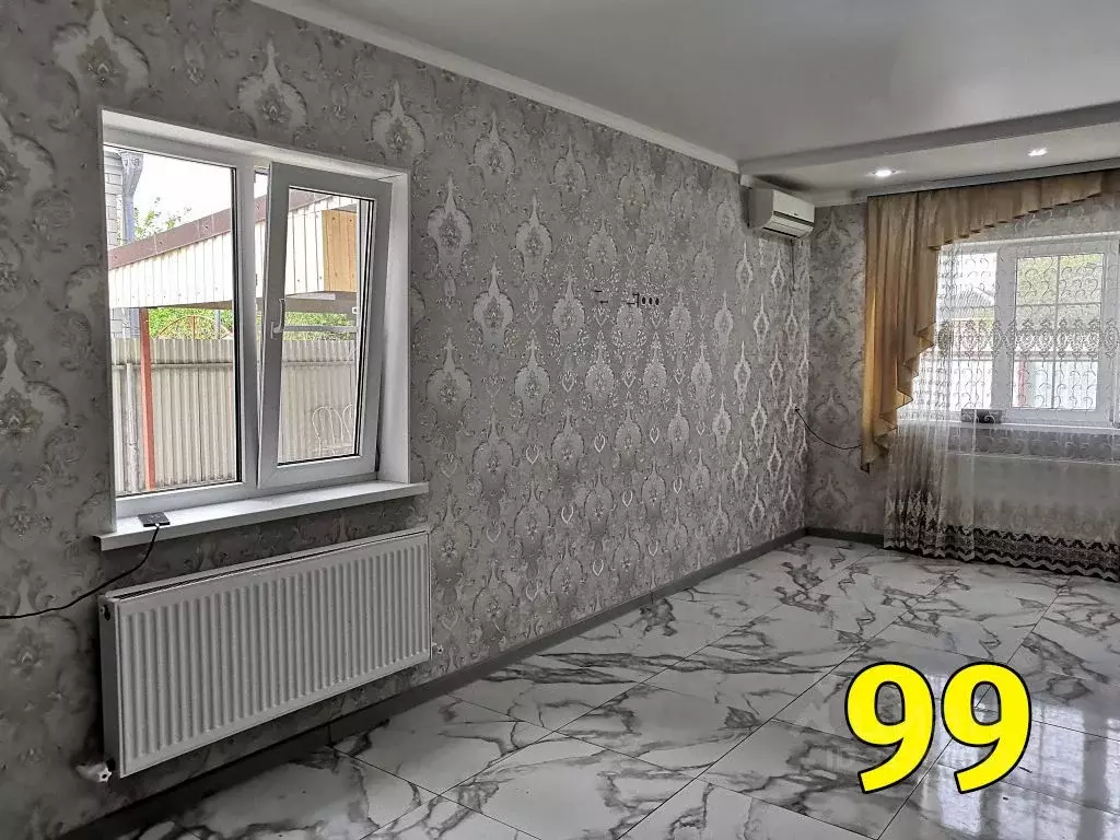 Дом в Краснодарский край, Тбилисская ст-ца ул. Шпилевая (72 м) - Фото 0