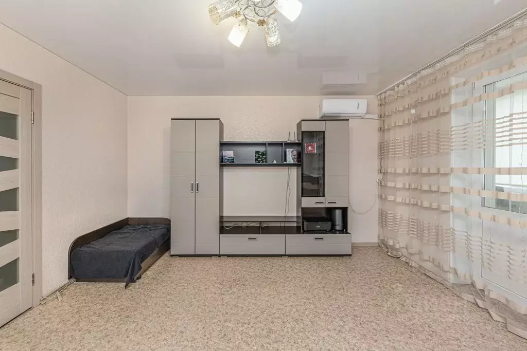 1-к кв. Челябинская область, Челябинск ул. Академика Макеева, 7 (40.0 ... - Фото 2