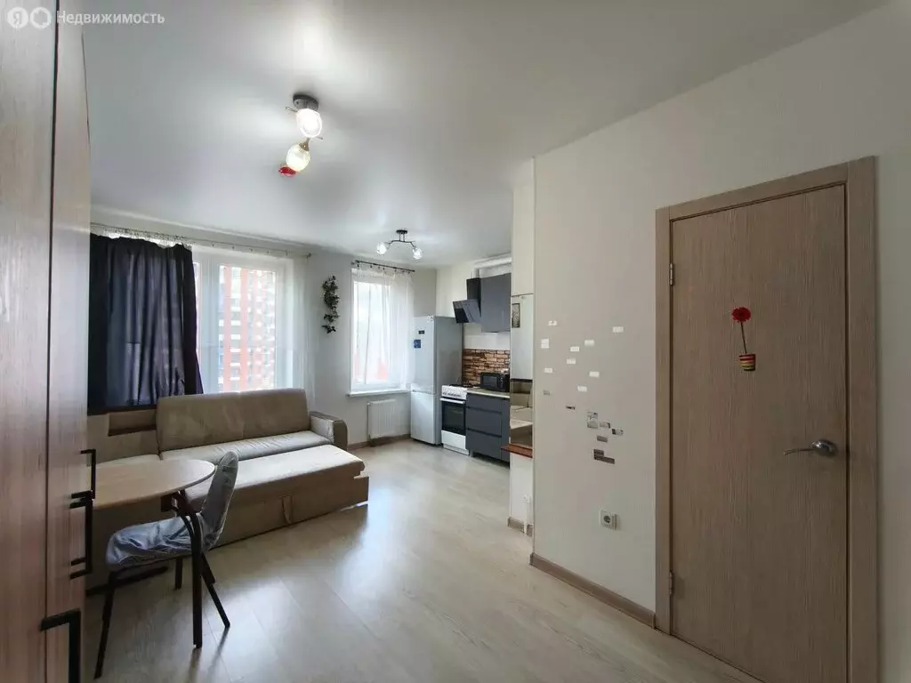 Квартира-студия: Москва, район Троицк, 3-я Нововатутинская улица, 8 ... - Фото 1
