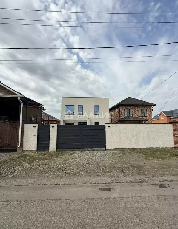 Дом в Адыгея, Майкоп городской округ, пос. Западный ул. Покровская, ... - Фото 1