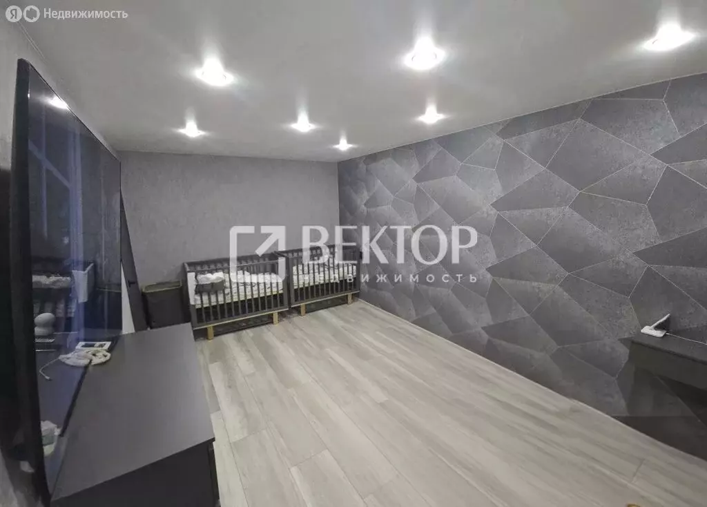 3-комнатная квартира: Ярославль, улица Панина, 43к1 (63.4 м) - Фото 1