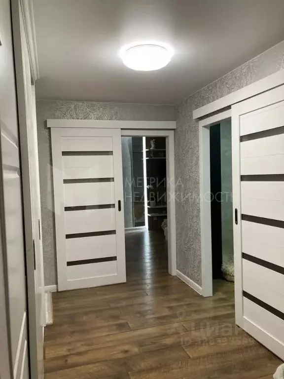 2-к кв. Тюменская область, Тюмень Народная ул., 10 (64.4 м) - Фото 1