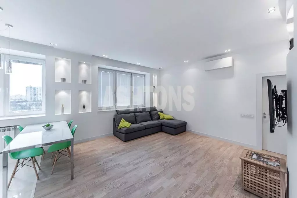 3-к кв. Москва ул. Крылатские Холмы, 33к1 (90.0 м) - Фото 2