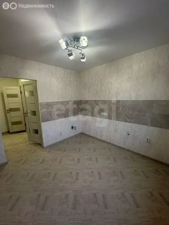 2-комнатная квартира: Северск, улица Победы, 22 (50 м) - Фото 1