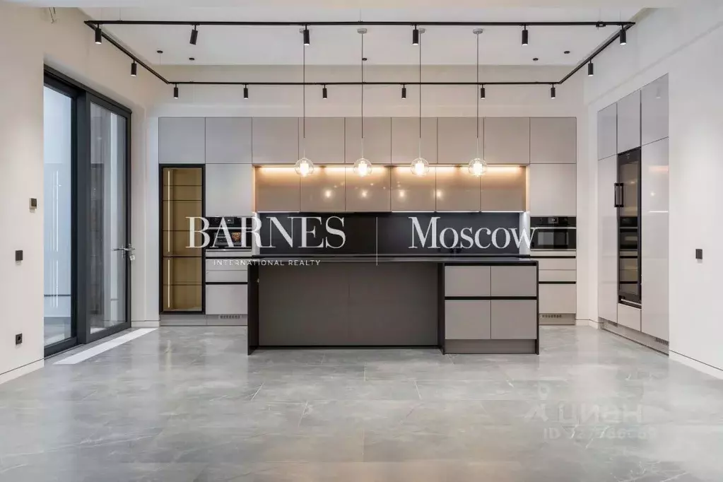 Таунхаус в Санкт-Петербург, Санкт-Петербург, Сестрорецк  (326 м) - Фото 2