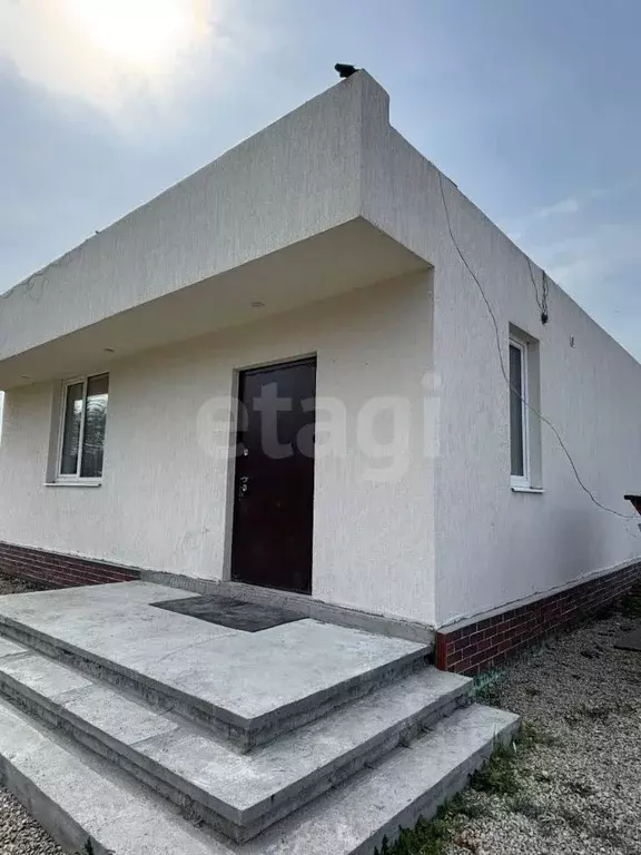 Дом в Свердловская область, Белоярский пгт ул. Привокзальная, 66 (85 ... - Фото 1