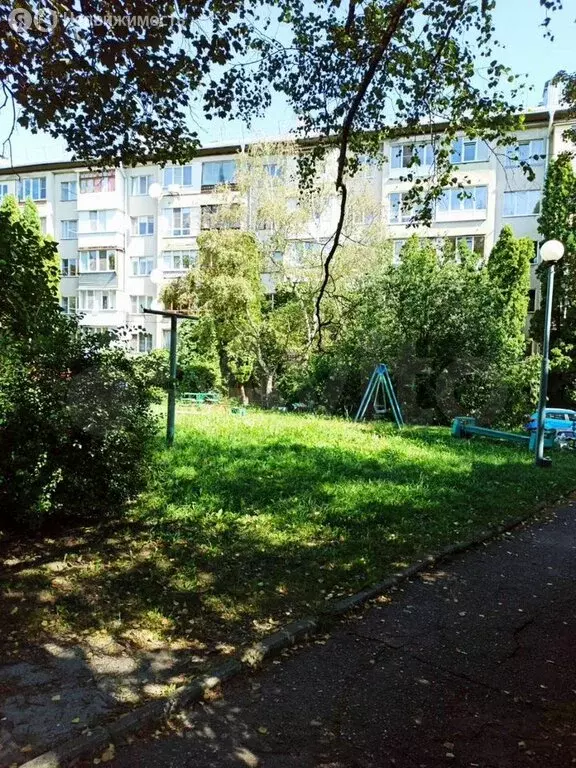 3-комнатная квартира: Кисловодск, улица Андрея Губина, 26 (70 м) - Фото 0