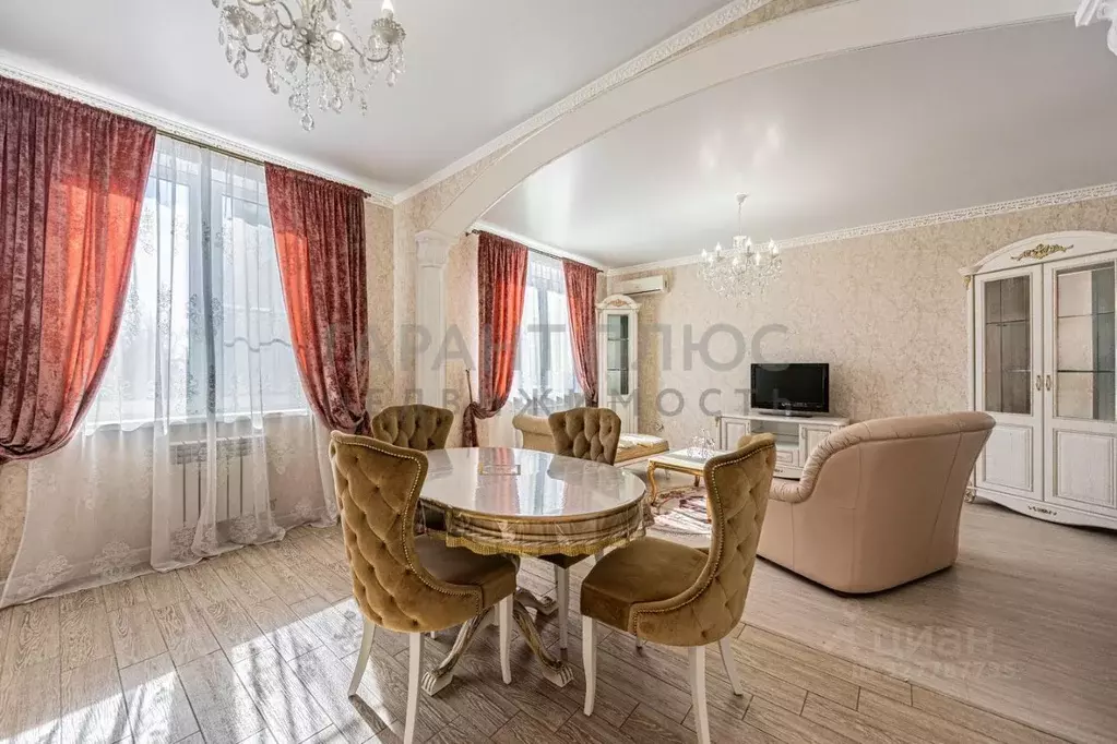 2-к кв. Липецкая область, Липецк ул. Имени Семашко, 5В (75.0 м) - Фото 1