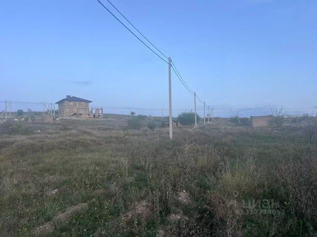 Участок в Крым, Симферополь ул. Валентины Гризодубовой (6.0 сот.) - Фото 0