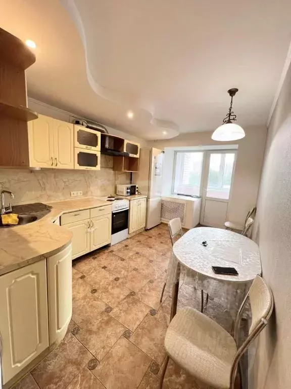 2-к кв. Амурская область, Благовещенск Игнатьевское ш., 17 (70.0 м) - Фото 1