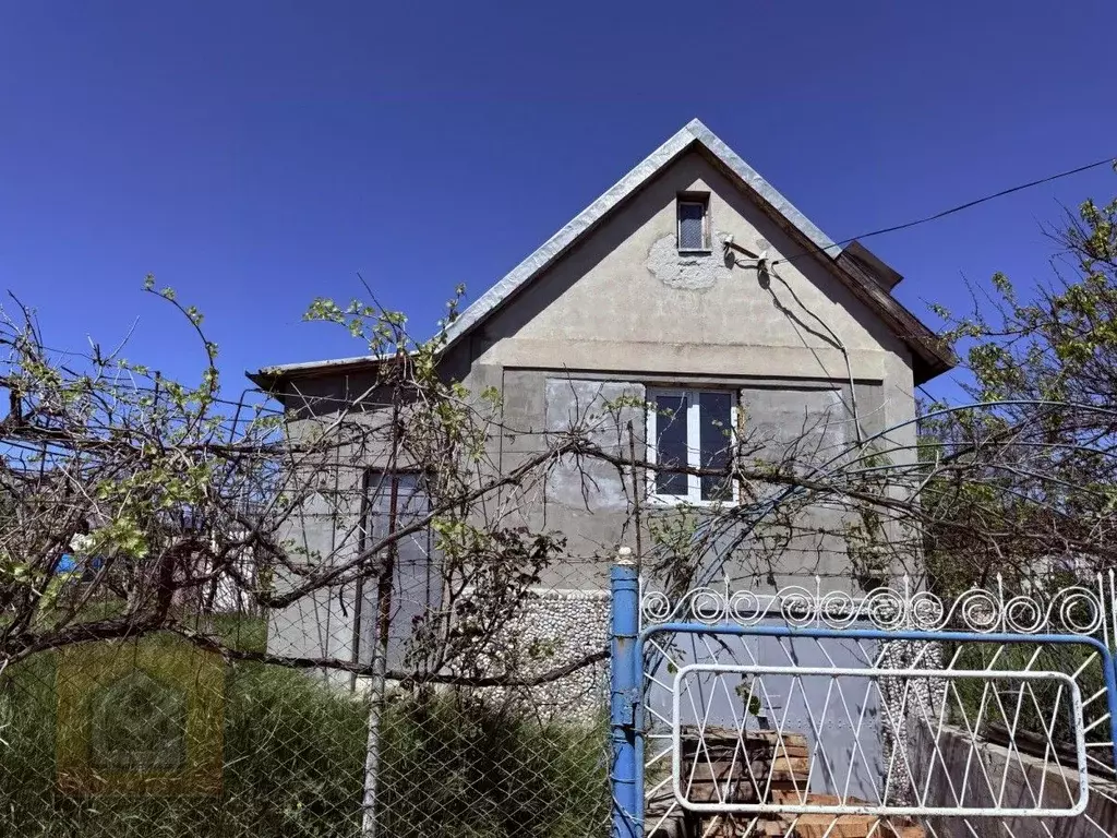 Дом в Крым, Сакский район, Ореховское с/пос, Труд СПК ул. 7-я ... - Фото 0
