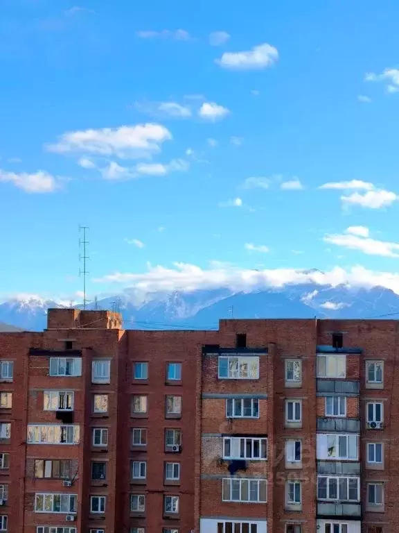 3-к кв. Северная Осетия, Владикавказ Первомайская ул., 38 (100.0 м) - Фото 2