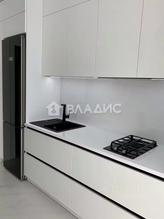 1-к кв. Калининградская область, Калининград ул. Маршала Новикова, 11 ... - Фото 1