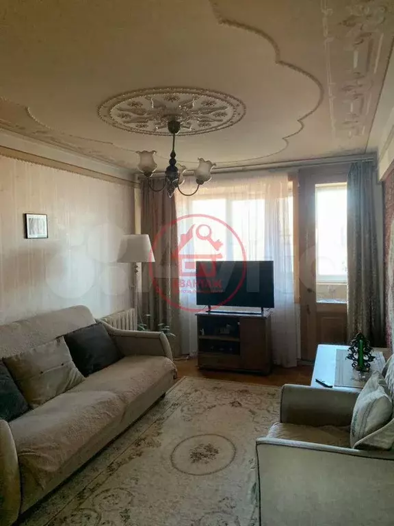 3-к. квартира, 64 м, 5/5 эт. - Фото 0