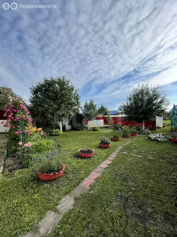 Дом в село Иглино, улица Заки Валиди (150 м) - Фото 1