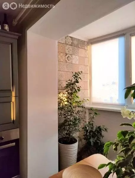 1-комнатная квартира: Тюмень, улица Павла Шарова, 5 (37.2 м) - Фото 0
