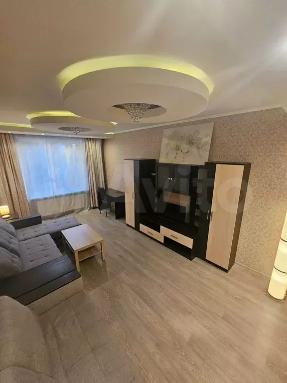 1-к. квартира, 46 м, 5/9 эт. - Фото 0