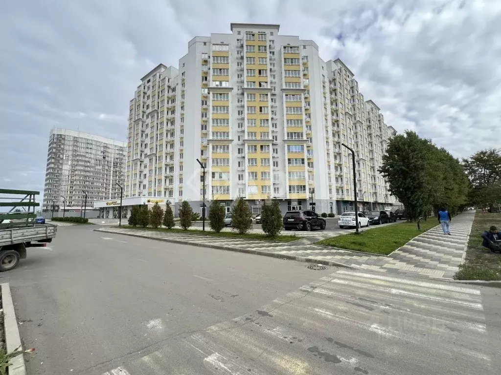 Торговая площадь в Краснодарский край, Краснодар ул. Имени М.П. ... - Фото 1