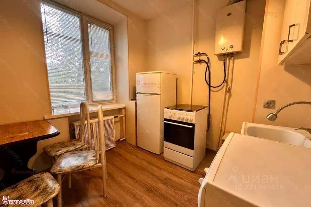 1-к кв. Свердловская область, Екатеринбург ул. Чапаева, 66А (32.5 м) - Фото 2