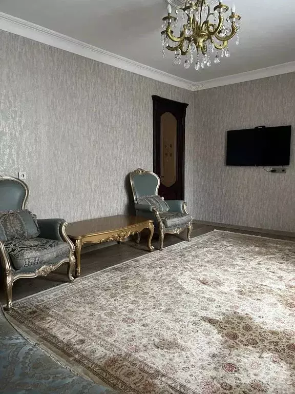 Дом в Дагестан, Дербент ул. Нанейшвили, 66 (150 м) - Фото 1