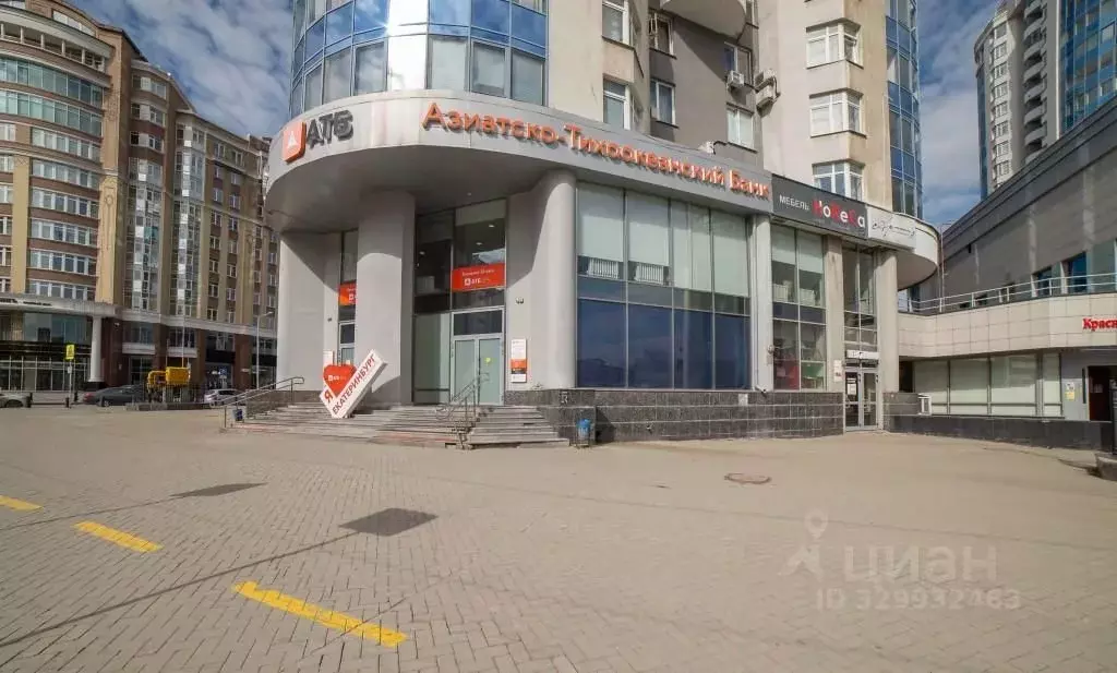 Помещение свободного назначения в Свердловская область, Екатеринбург ... - Фото 1