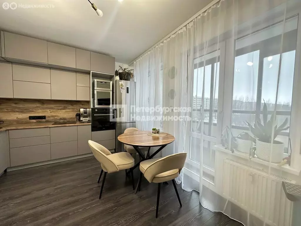 1-комнатная квартира: Санкт-Петербург, улица Генерала Кравченко, 3к3 ... - Фото 1