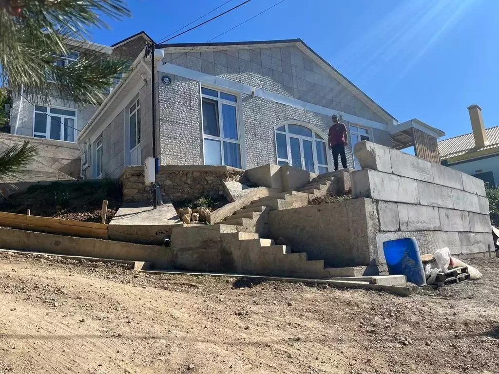 Дом в Севастополь, Севастополь, Балаклава г. пер. Богдана ... - Фото 2