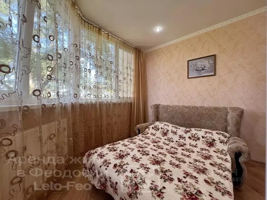 1-к кв. Крым, Феодосия ул. Вити Коробкова, 14 (50.0 м) - Фото 1