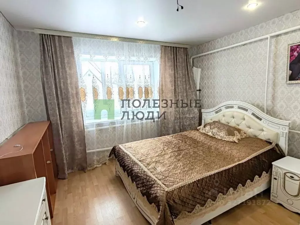 2-к кв. Орловская область, Верховье пгт ул. Королева, 12 (51.2 м) - Фото 1